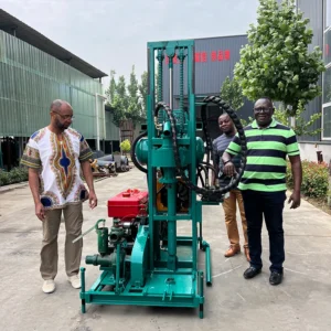 25HP Diesel Ground Wheel Traction Hydraulic Auger Mini Borehole Water Well Drilling Machine