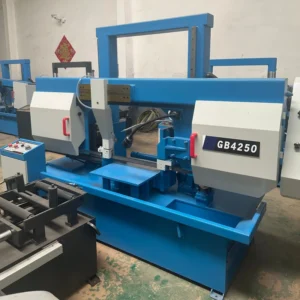 Automatic CNC Band Saw Machine Sawing Capacity 500*550