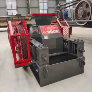 Double Roll Stone Crushing and Sand Making Machine with Bearing and Gear AC Motor 50-90t/h Capacity