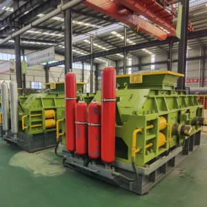 Double Roller Crusher With Motor Bearing Gear For Iron Ore Sand Making Plant 2*160kw