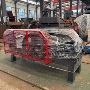 Factory Sale Sandstone Roller Crusher Iron Ore Double Toothed Roll Crusher Bentonite Roller Crusher for Mining