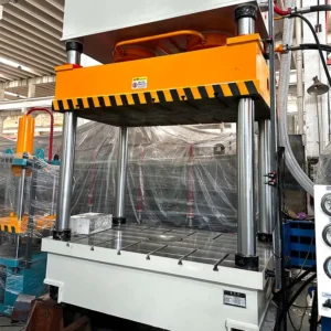 Four Column Universal Hydraulic Press 200T 315T Bearing Gear Motor CE Certified Kitchenware Stainless Steel Pot Tray Plastic