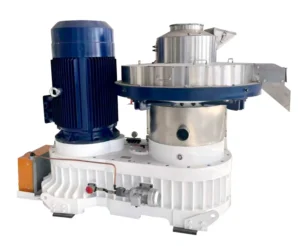 Livestock Feed Pellet Machine High Productivity 132kw Motor Sawdust Pellet Maker 1500 2000kg h Output 8 10mm Pellet Diameter