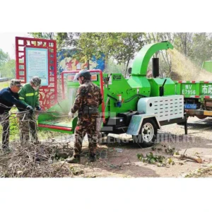 Multifunctional Wood Crusher Tractor Cutter Pine Log Debarker Wooden Chopping Machine Chipper and Shredder Tree Root Crusher