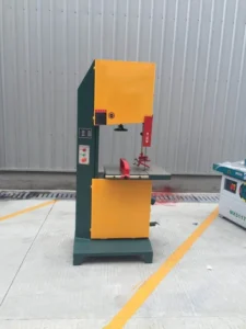 Vertical Band Saw Machine Semi Automatic Woodworking Equipment Engine Gear Core Hydraulic Tension 1.5kW Motor
