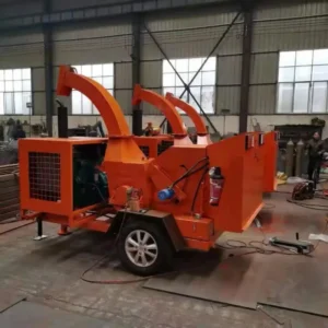 Wood Crusher Mobile Wood Chipper Sawdust Machine for Horse Bedding