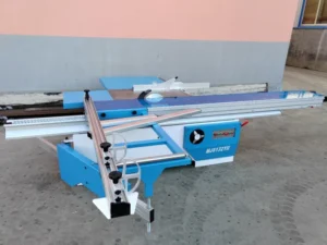 Woodworking Precision Panel Saw Manual Sliding Table Saw for Cutting MDF Plywood Chipboard Cabinet Furniture Production